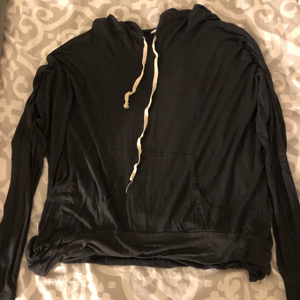 Lightweight sweatshirt